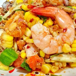 ยำฟินเฟอร์ ( ยำมะม่วงสูตรน้ำปลาหวาน )