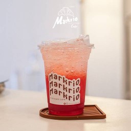 สตรอเบอร์รี่โซดา