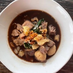 ร้านอาหารกระท่อมตาตุ๊