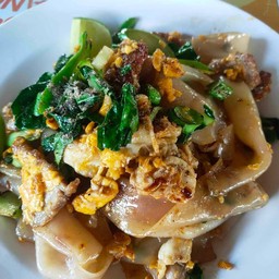 จันทร์เจ้า ตามสั่ง ข้างโรงพยาบาลลำพูน