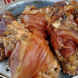 ขนมจีนแกงเขียวหวาน ต้มเลือดหมู แกงจืด ตลาดนาดี้ ตลาดนาดี้มาร์เก็ต