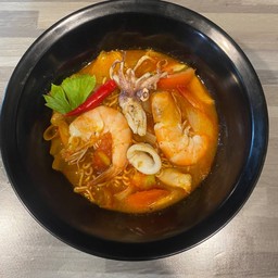 มาม่าต้มยำทะเล