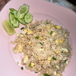 ข้าวผัดไข่ พิเศษ