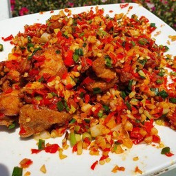 ไก่คั่วพริกเกลือ