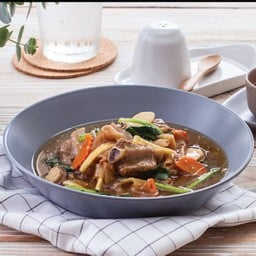 ก๋วยเตี๋ยวราดหน้าซี่โครงหมู