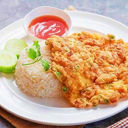 [อร่อยซ่ากับโค้ก] ข้าว ไข่เจียวทอด @รวมมิตร +  โค้ก ออริจินัล (ขวด) 