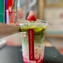 มัทฉะมิลค์สตรอว์เบอรี่