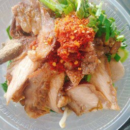 เกาเหลาเนื้อรวมจัมโบ้หห้อมไฟ