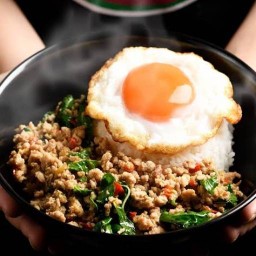 กะเพรามุมตึก (อาหารตามสั่ง) อิสรภาพ44