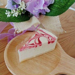 สตอเบอร์รี่ ชีสเค้ก