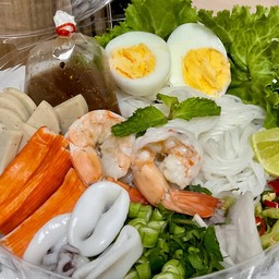 ร้านคุณขวัญชัย ก๋วยจั๋บกระดูกหมู พัฒนาการ