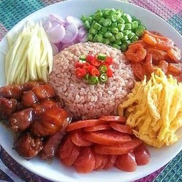 ข้างคลุกกะปิ