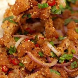 ข้าวยำไก่จี๊ด