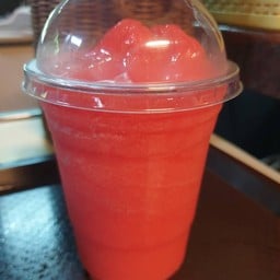 สตรอเบอรี่ปั่น