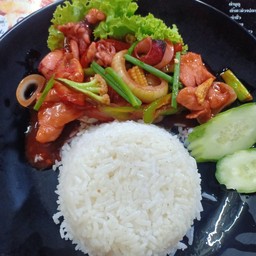 ข้าวผัดเปรี้ยวหวานรวมมิตร