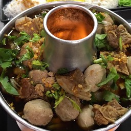 เนื้อตุ๋น หม้อไฟ