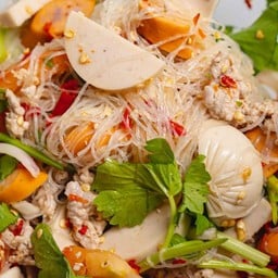 ยำวุ้นเส้น