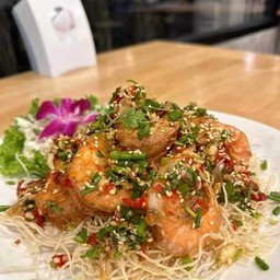 กุ้งขาวคั่วพริกเกลือ