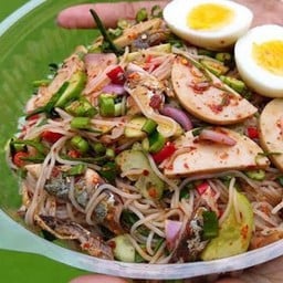 ยำขนมจีนปลาทู