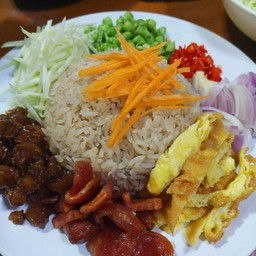 ข้าวคลุกกะปิ