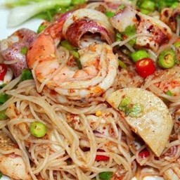 ยำขนมจีนทะเล