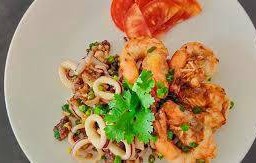 ทะเลคั่วพริกเกลือ