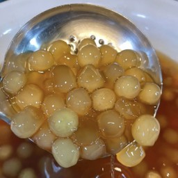 ลูกลาน70