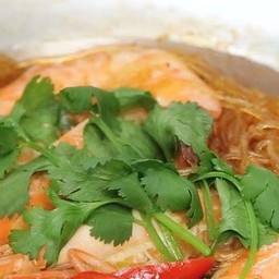 Baked Shrimp With Glass Noodles And Basil Sauce