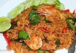 ข้าวผัดต้มยำกุ้ง