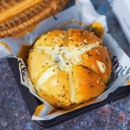 ปังกระเทียมครีมชีส