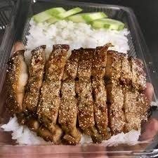 ข้าวหน้าเนื้อคั่ว