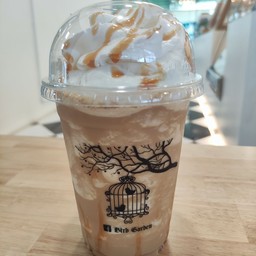 คาราเมลมัคคิอาโต้ ปั่น