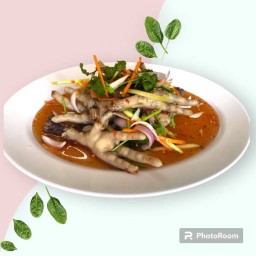 ยำตีนไก่