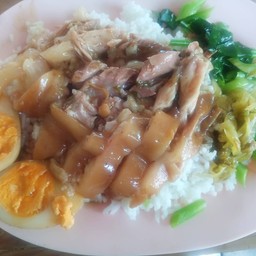 ข้าวเนื้อหนัง ไข่พิเศษ