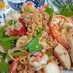 ห้องยำ-เมี่ยงหมูสามชั้นกุ้ง
