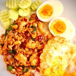 Zabเด้อหมูแดดเดียวทอดปลาร้าสับทรงเครื่อง