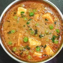 Matar paneer