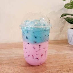 นมสดบลูพิ้งค์