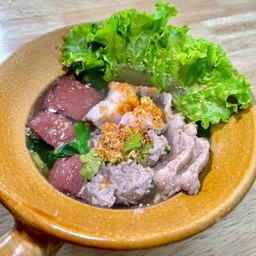 ต้มเลือดหมูไม่ใส่เครื่องใน