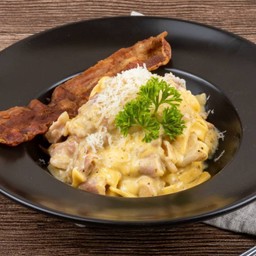 CARBONARA PASTA