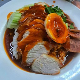 ข้าวหมูแดง