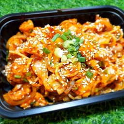 สปาเก็ตตี้ข้าวไข่ข้นสาระพัดหน้า สาขา 2