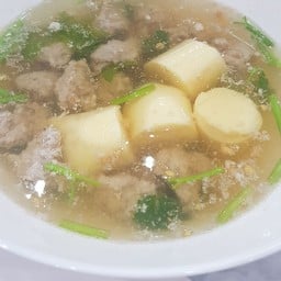 แกงจืดเต้าหู้หมูสับ