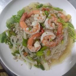 ยำวุ้นเส้นกุ้งหมูสับ