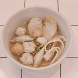 ฉิกเลี๊ยบ ลูกชิ้นปลา -