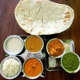 Veg thali (Big)