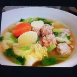 เล็กข้าวต้มทางรถไฟ