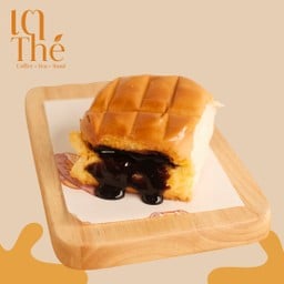 Chocolate Custard Bun