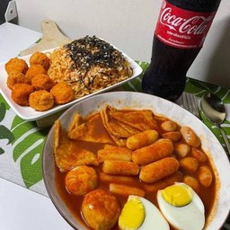 ชุดใหญ่ รวมมิตรเส้นต๊อก+มาม่าเกาหลี ไก่ป๊อป + น้ำอัดลม