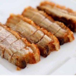 หมูกรอบสับ80กรัม+น้ำจิ้มซีฟู้ด